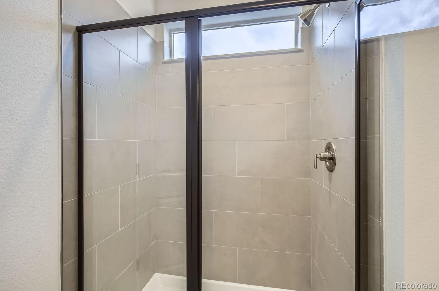 MLS Image #17 for 54970 e 28th place,strasburg, Colorado