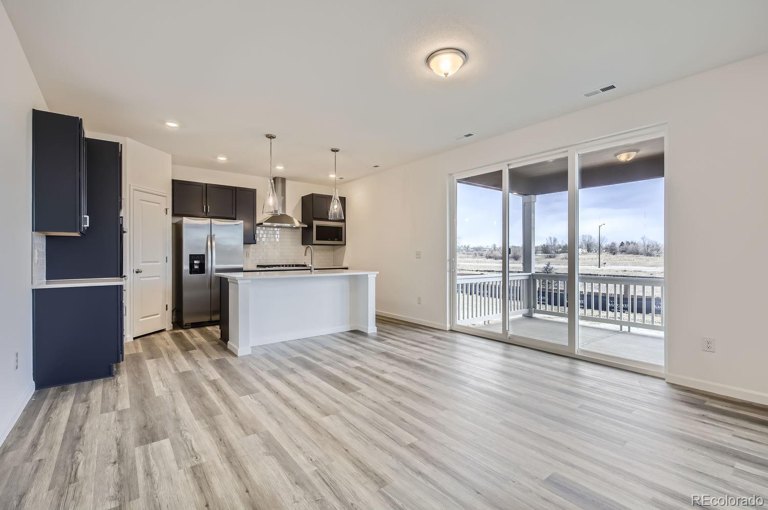 MLS Image #8 for 54970 e 28th place,strasburg, Colorado