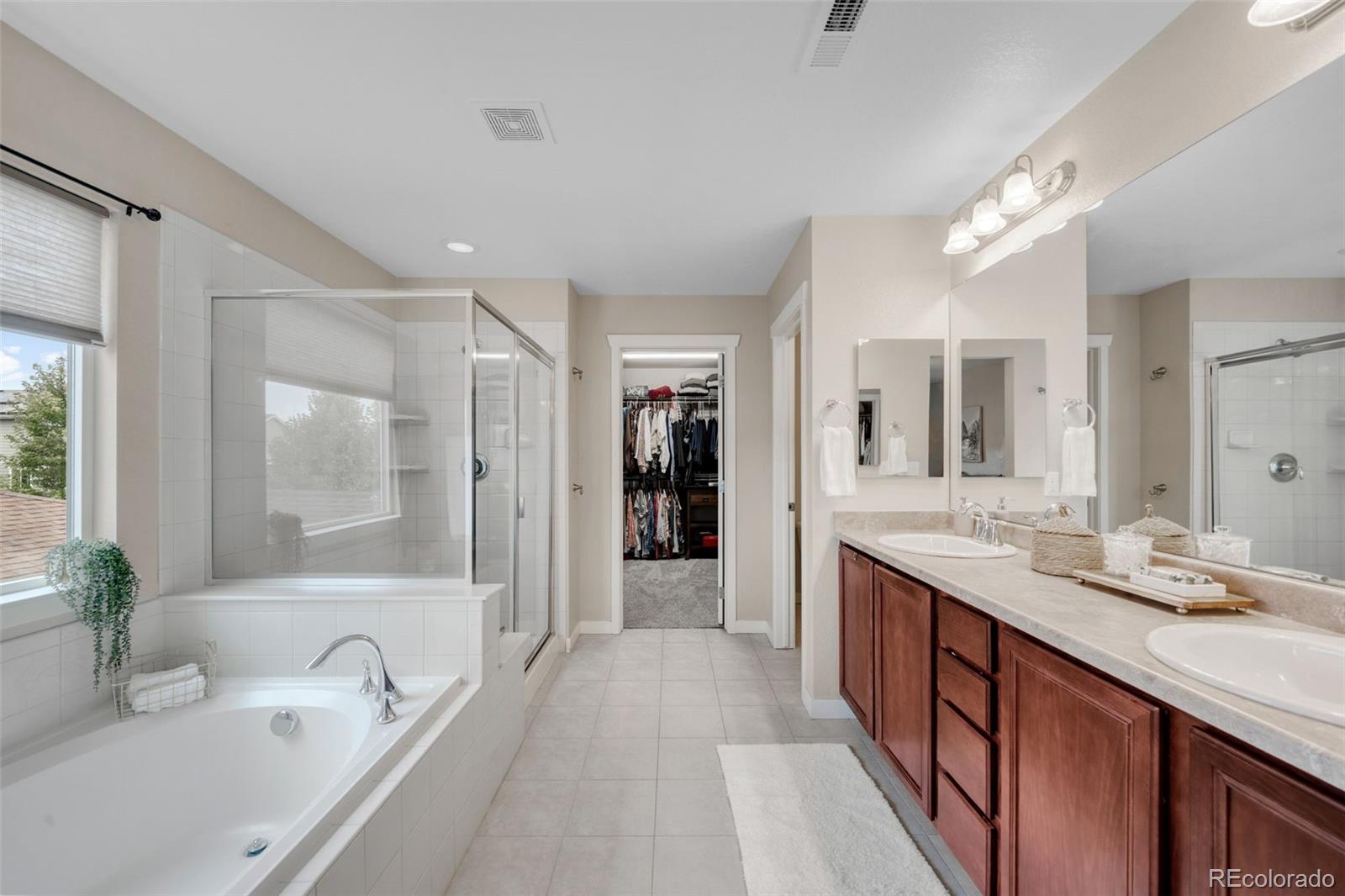MLS Image #10 for 14119 w 89th loop,arvada, Colorado