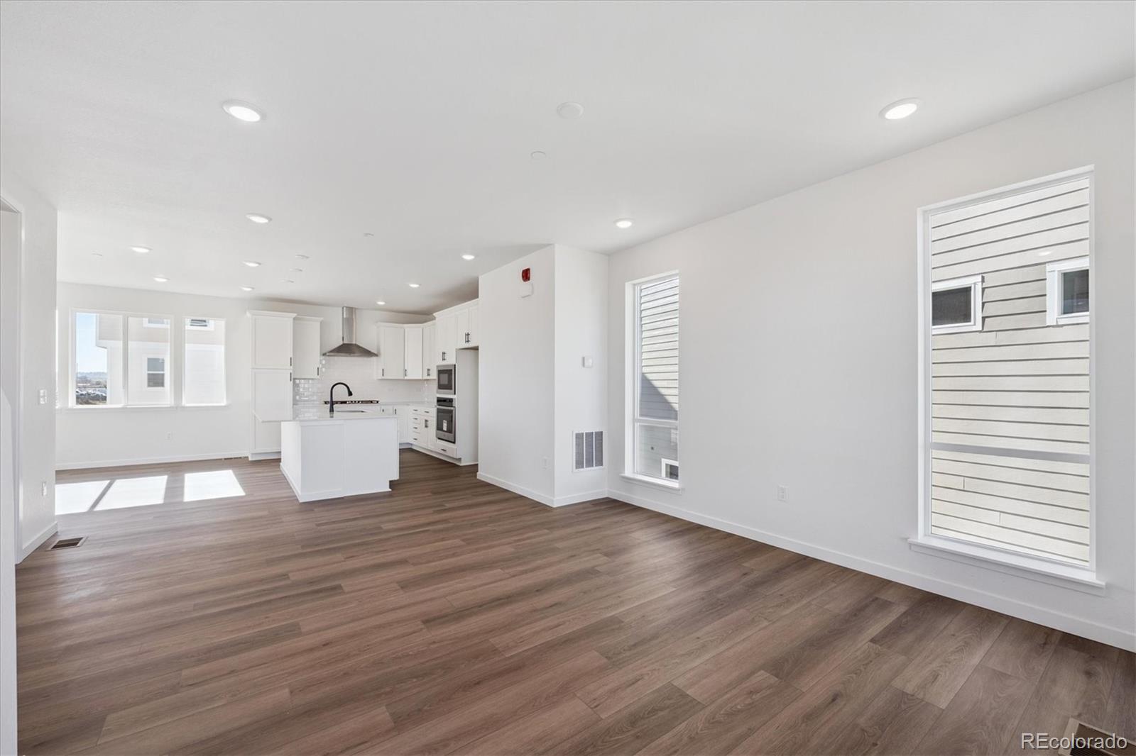 MLS Image #4 for 1220  conlan drive,erie, Colorado