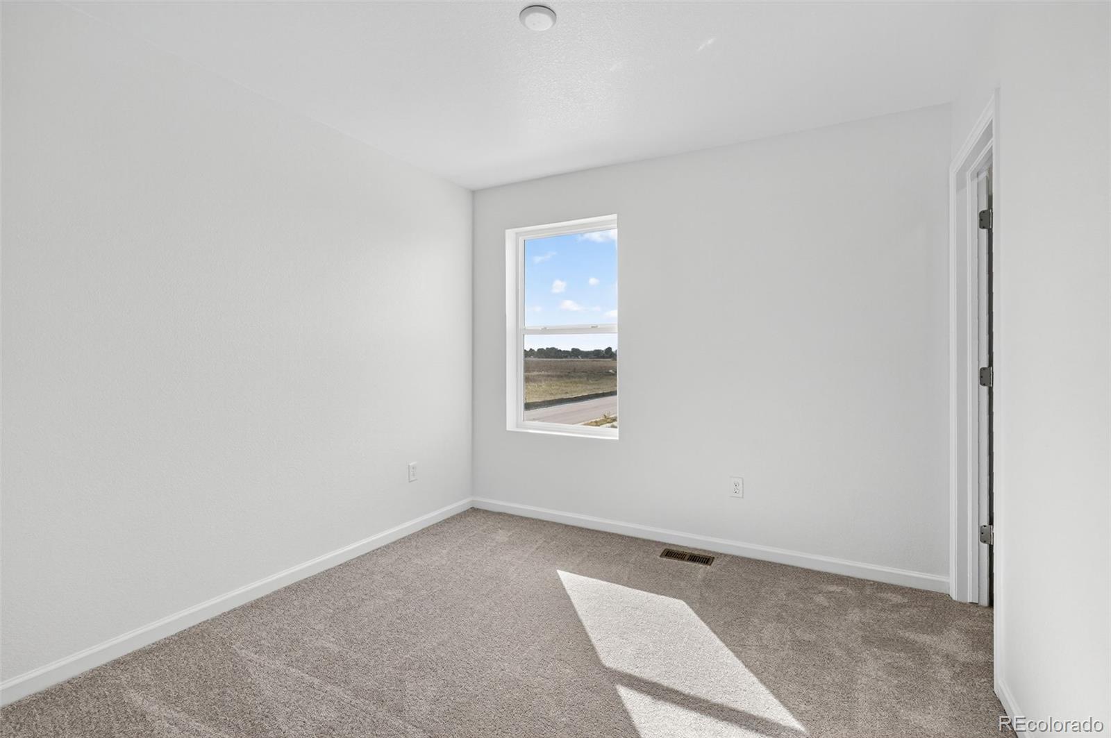 MLS Image #17 for 2118  wagon wheel aly ,brighton, Colorado