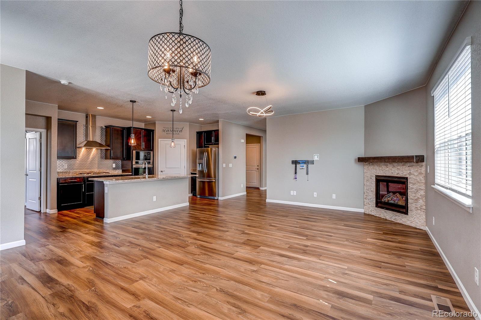 MLS Image #14 for 15641  syracuse way,thornton, Colorado