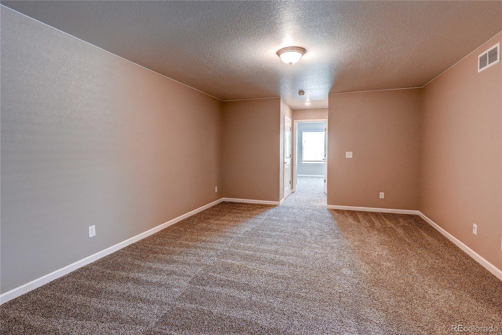 MLS Image #29 for 15641  syracuse way,thornton, Colorado