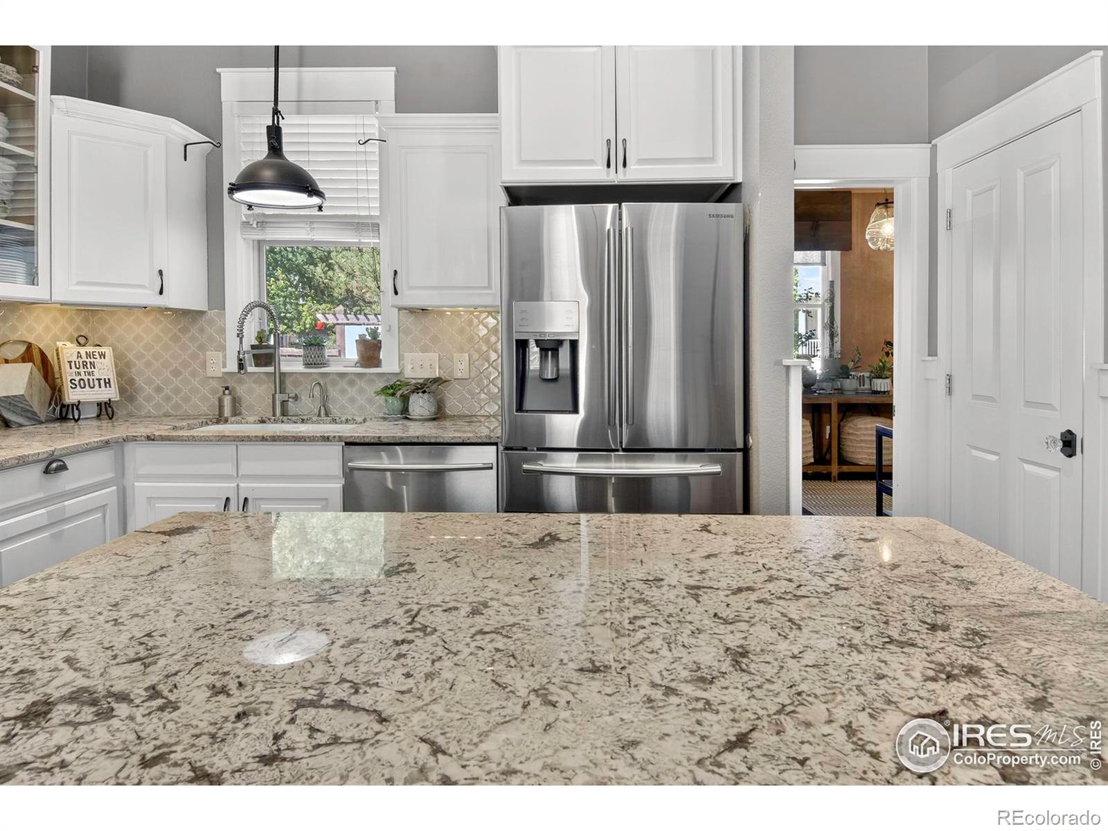 MLS Image #11 for 1037  katy lane,longmont, Colorado