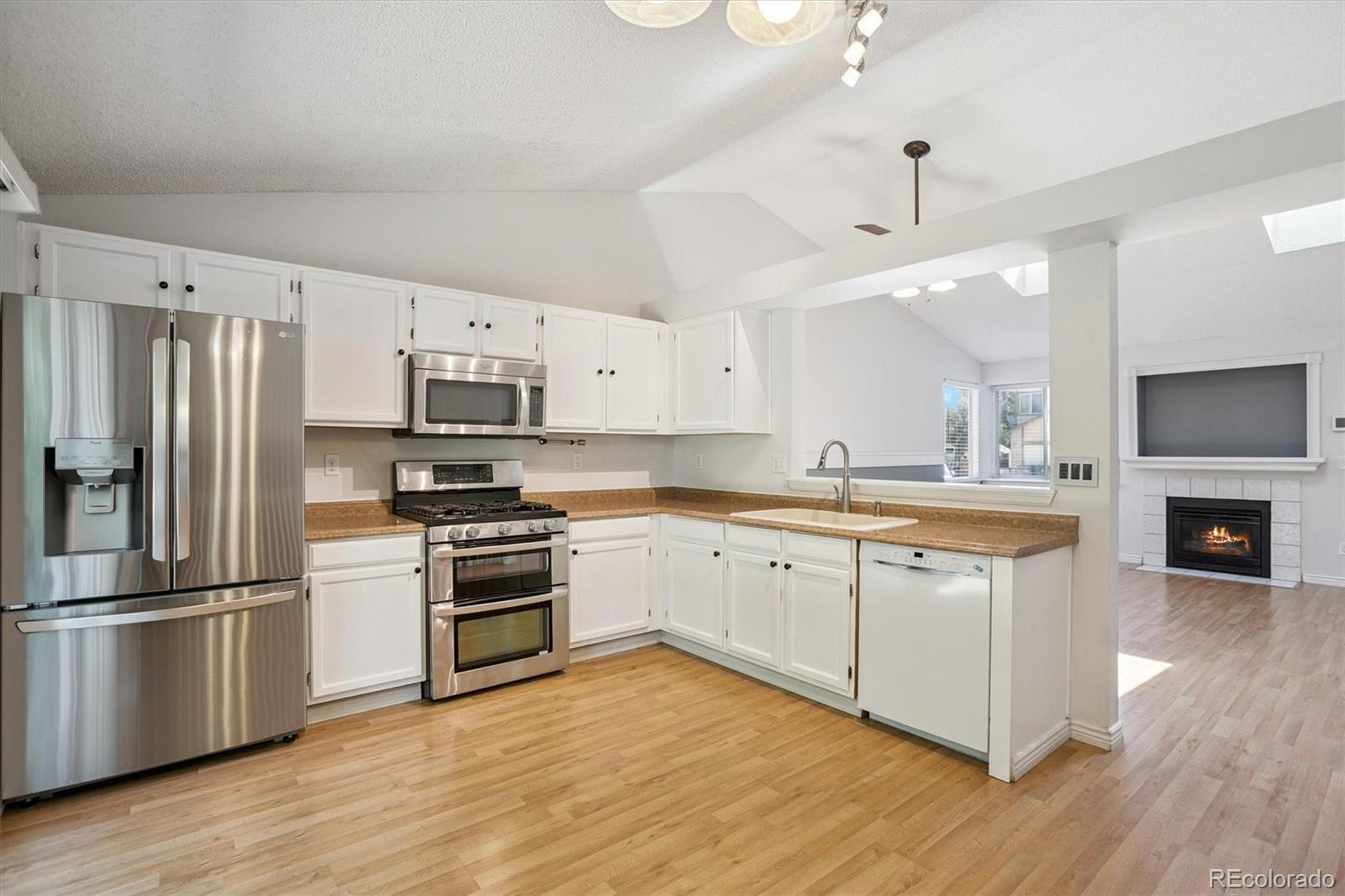 MLS Image #6 for 4947 s espana way,centennial, Colorado