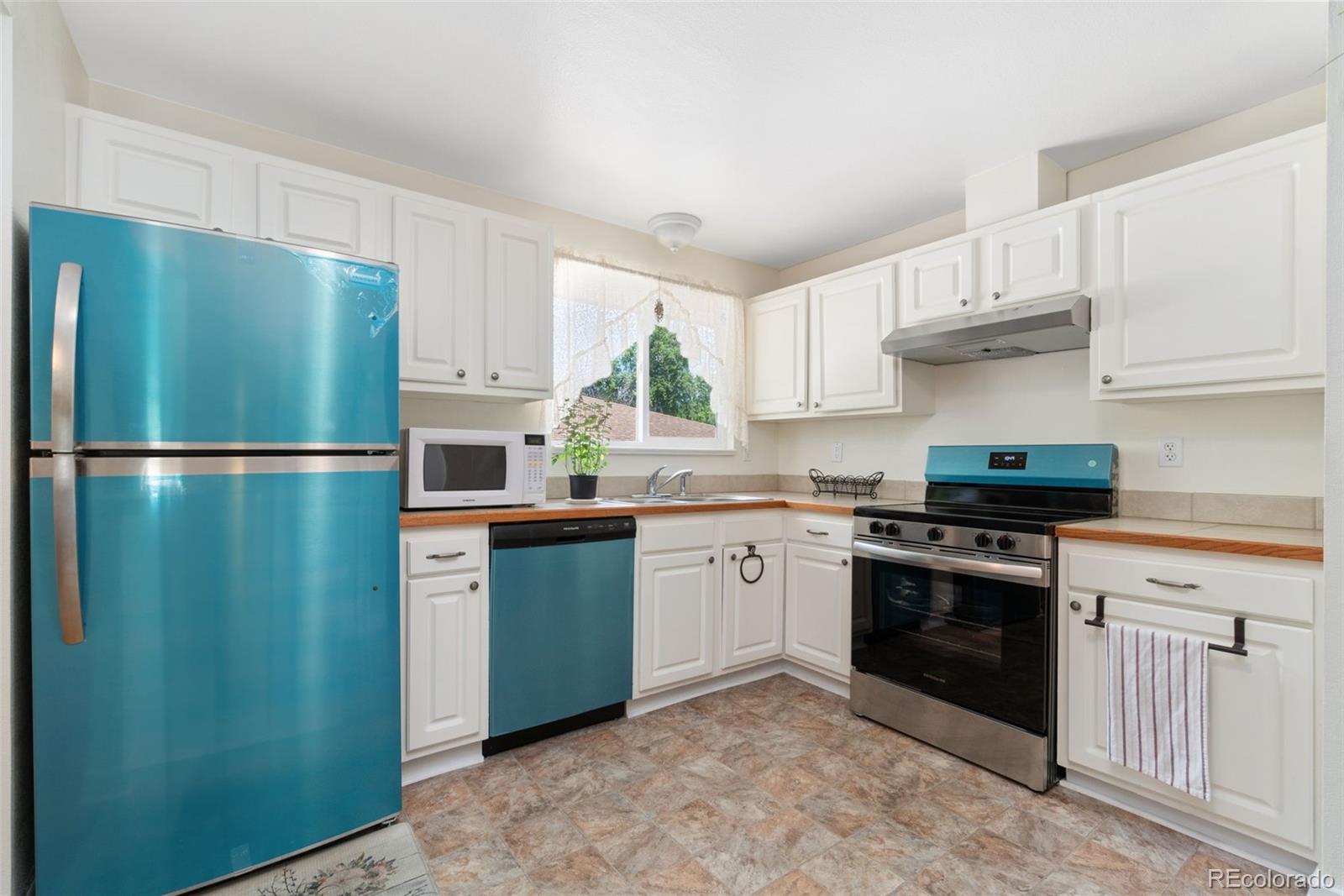 MLS Image #6 for 8597  gray street,arvada, Colorado