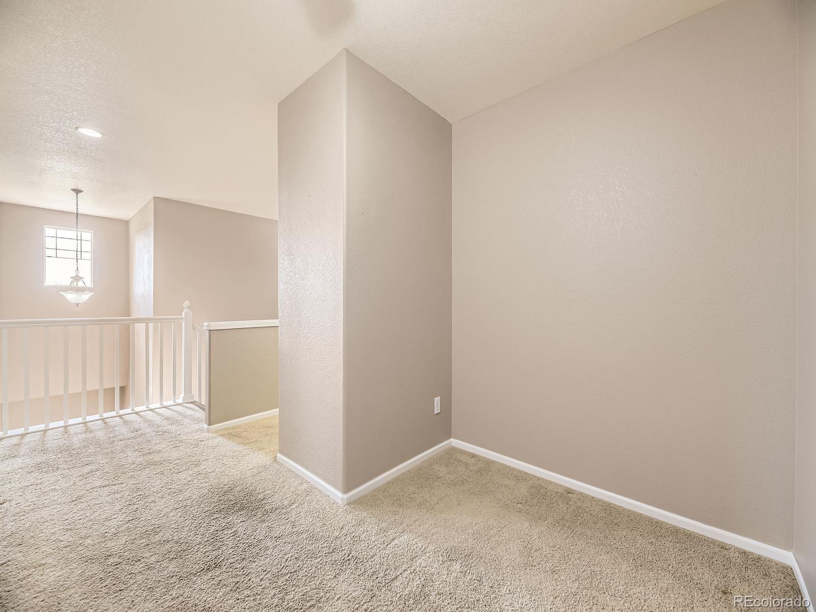 MLS Image #17 for 581 n flat rock circle,aurora, Colorado