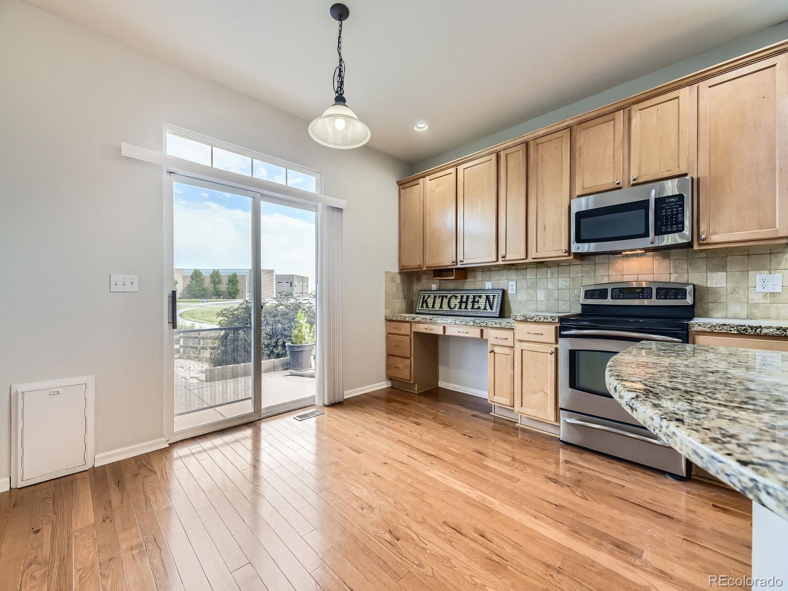 MLS Image #9 for 581 n flat rock circle,aurora, Colorado