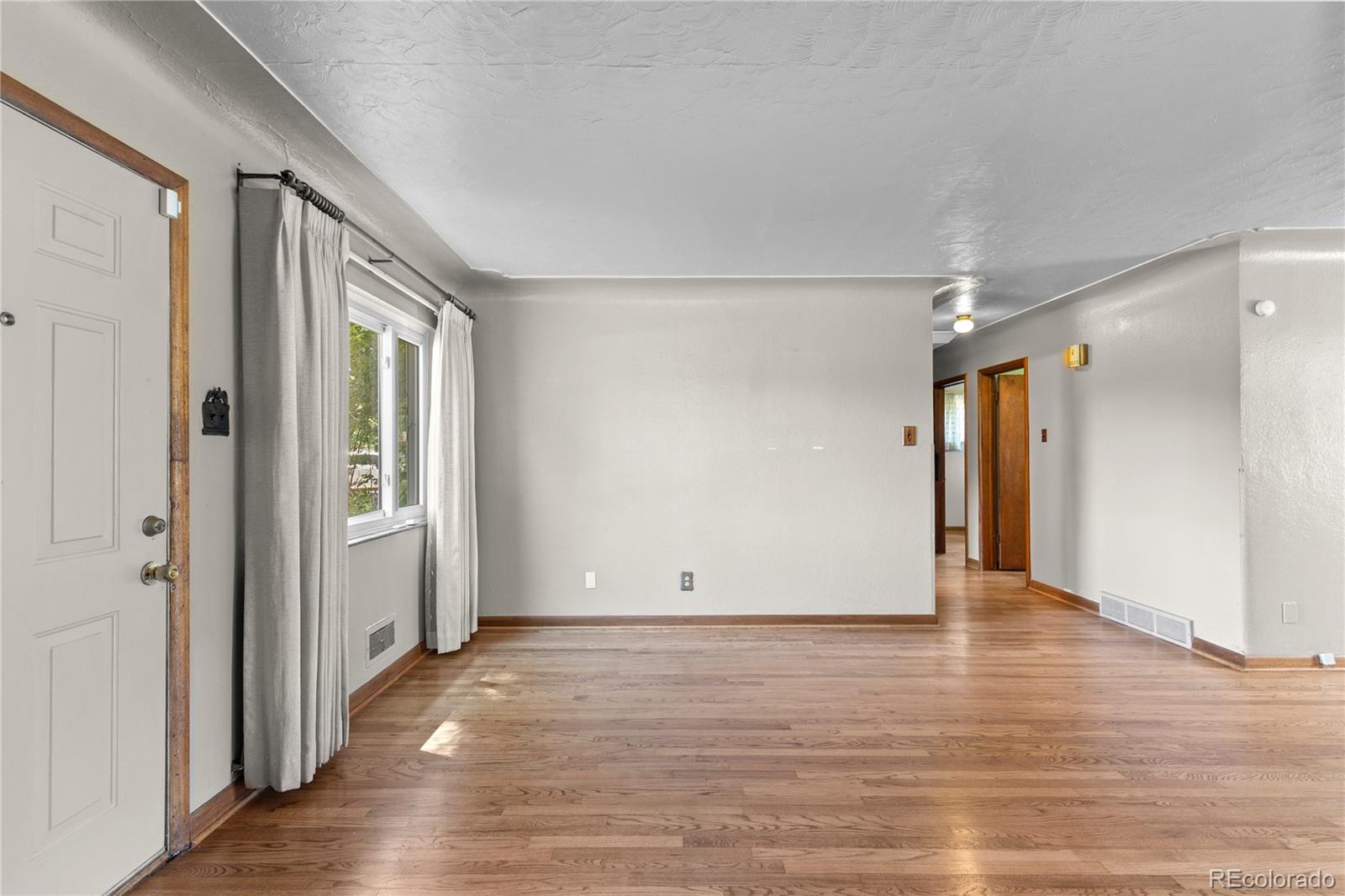 MLS Image #12 for 4815 s pennsylvania street,englewood, Colorado
