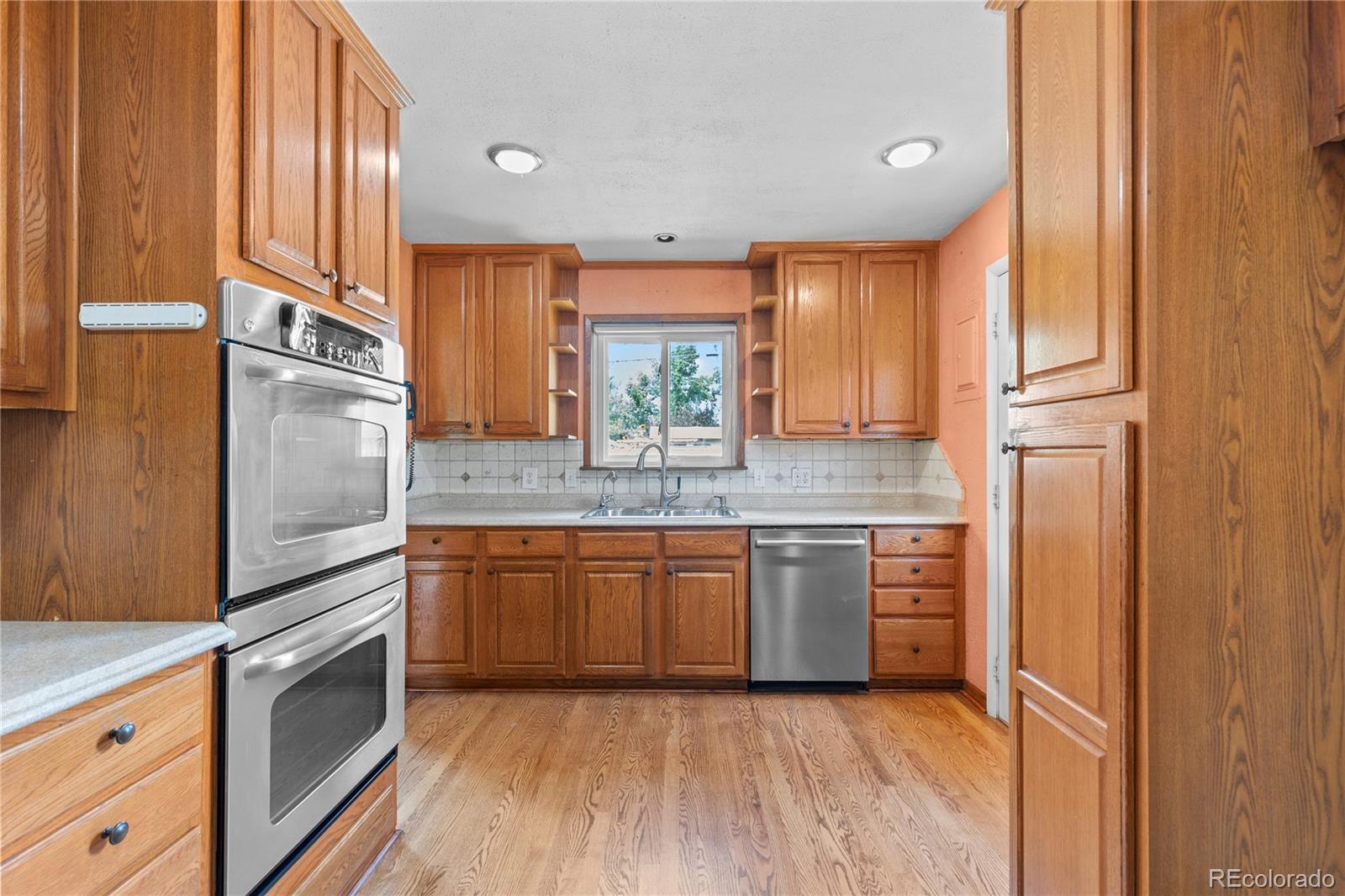MLS Image #17 for 4815 s pennsylvania street,englewood, Colorado