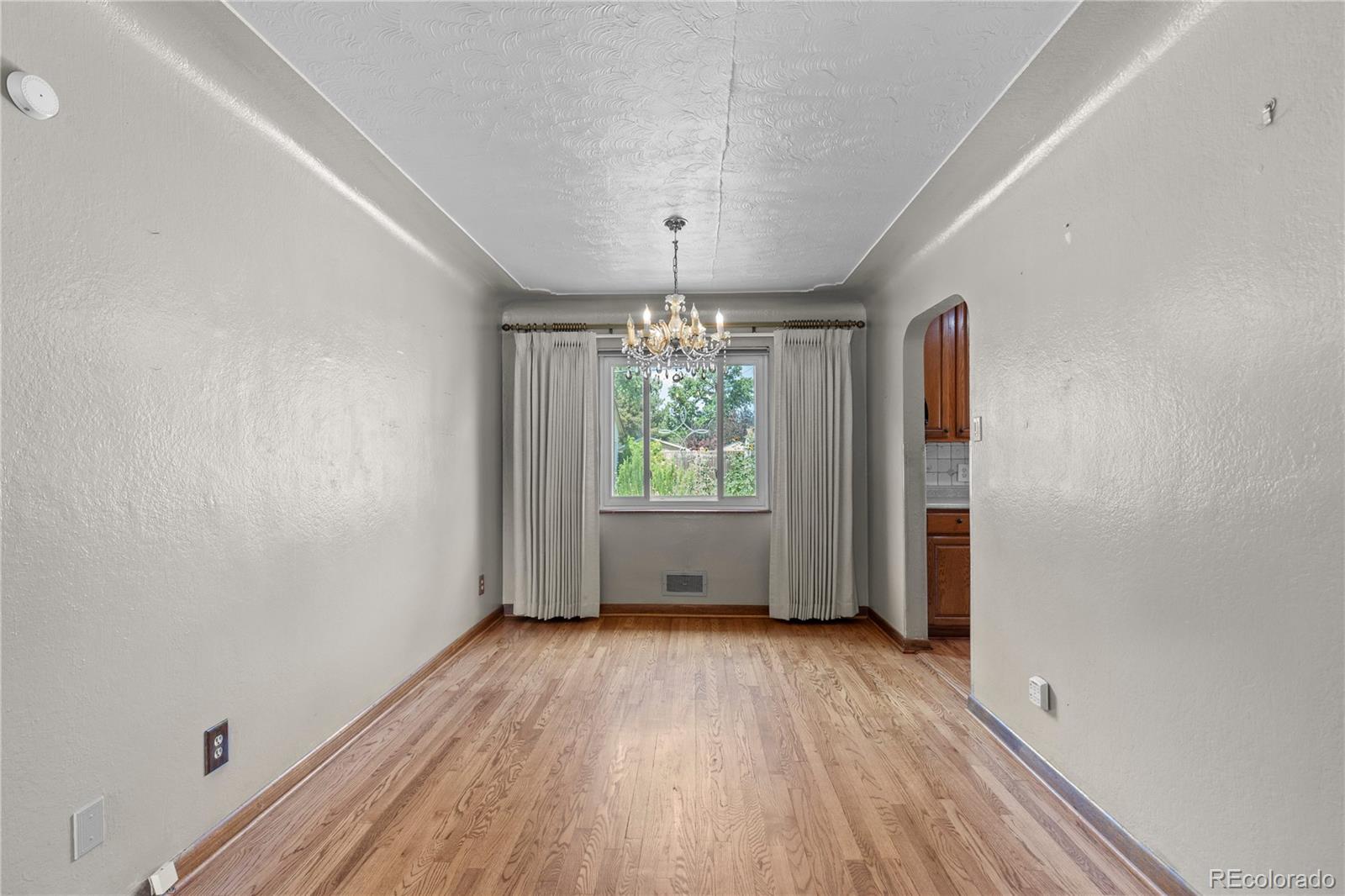 MLS Image #5 for 4815 s pennsylvania street,englewood, Colorado