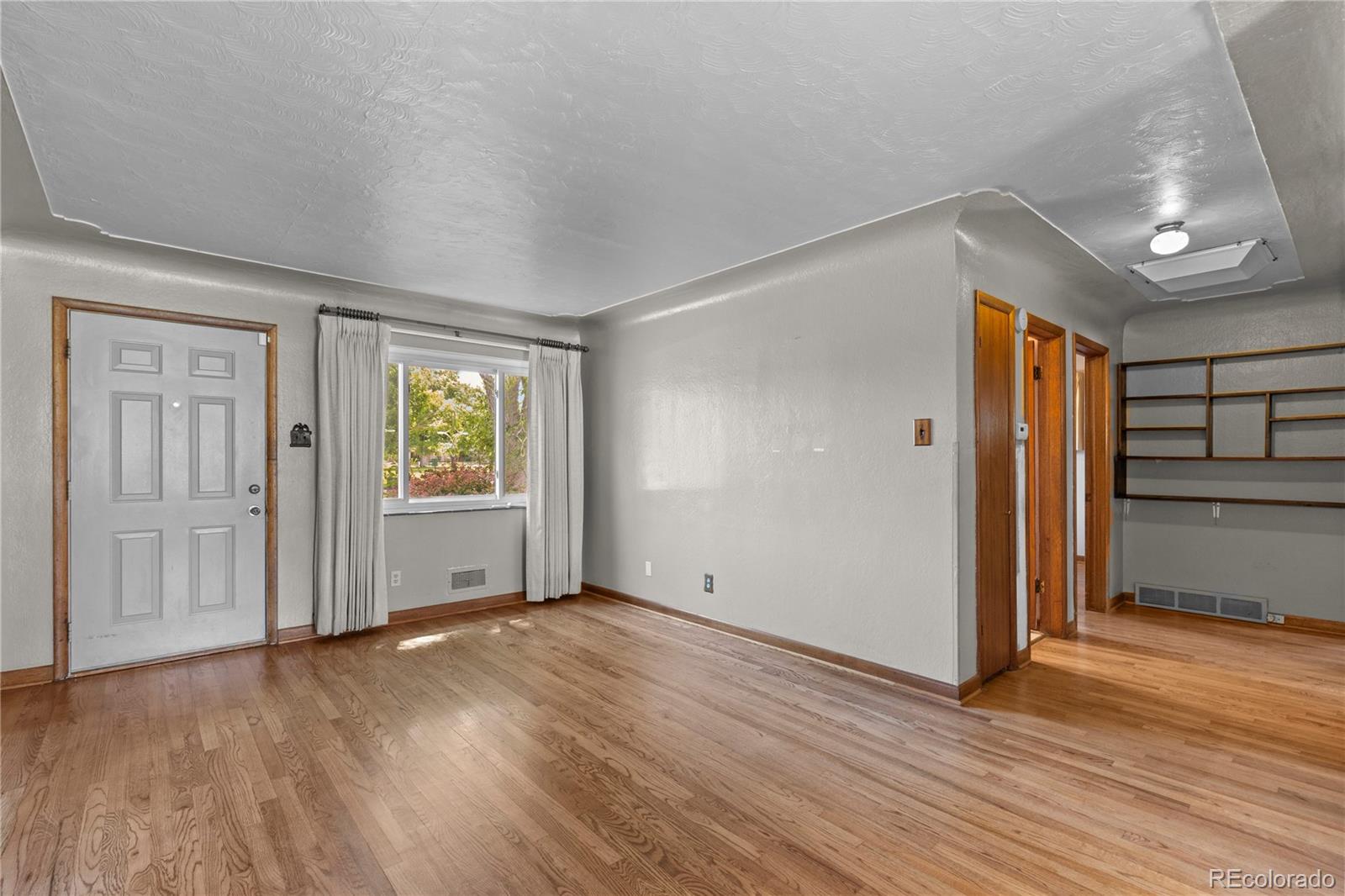 MLS Image #8 for 4815 s pennsylvania street,englewood, Colorado