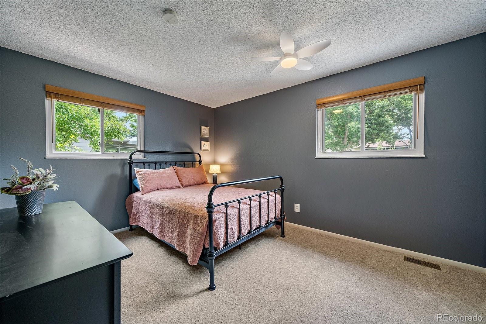 MLS Image #12 for 1074 e fremont circle,centennial, Colorado