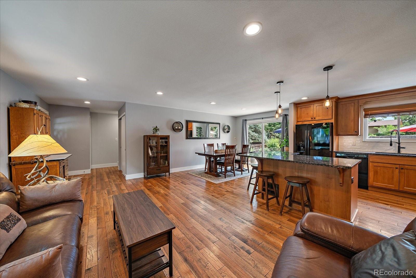 MLS Image #5 for 1074 e fremont circle,centennial, Colorado