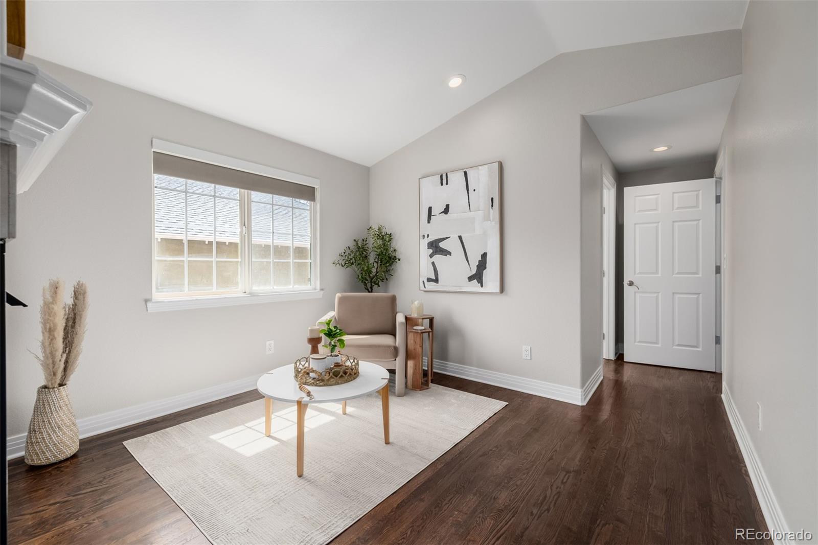 MLS Image #21 for 1653 s logan street,denver, Colorado