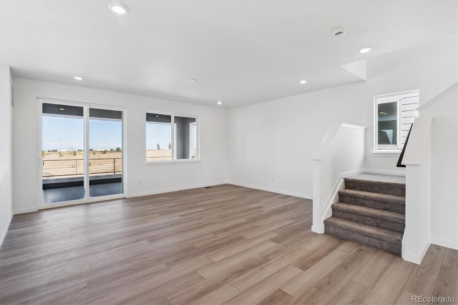 MLS Image #10 for 9123  white ridge road,englewood, Colorado