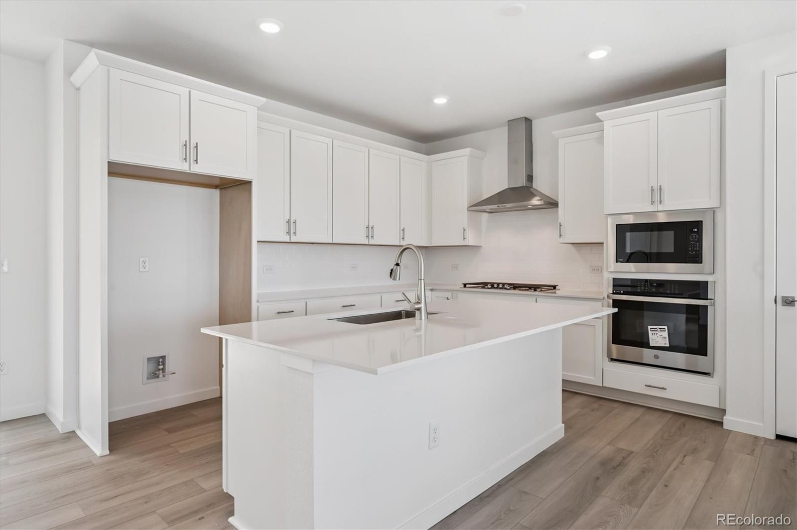 MLS Image #6 for 9123  white ridge road,englewood, Colorado