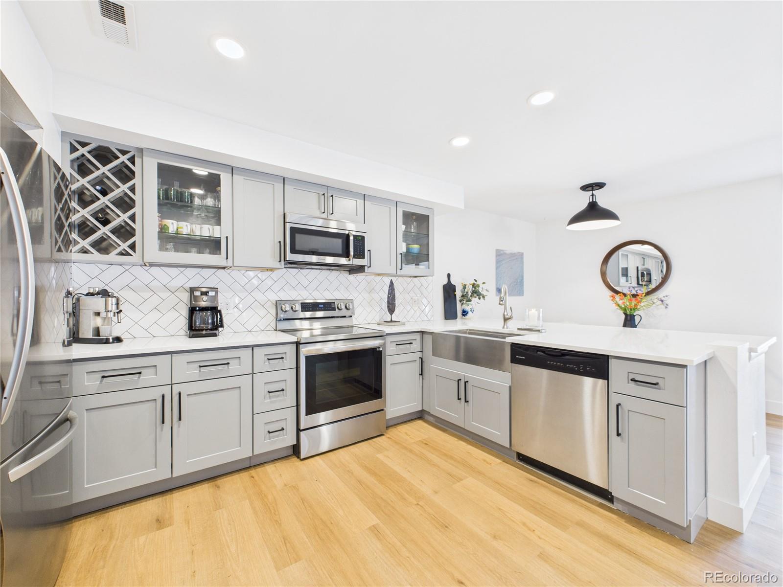 MLS Image #12 for 5936 s willow way,greenwood village, Colorado