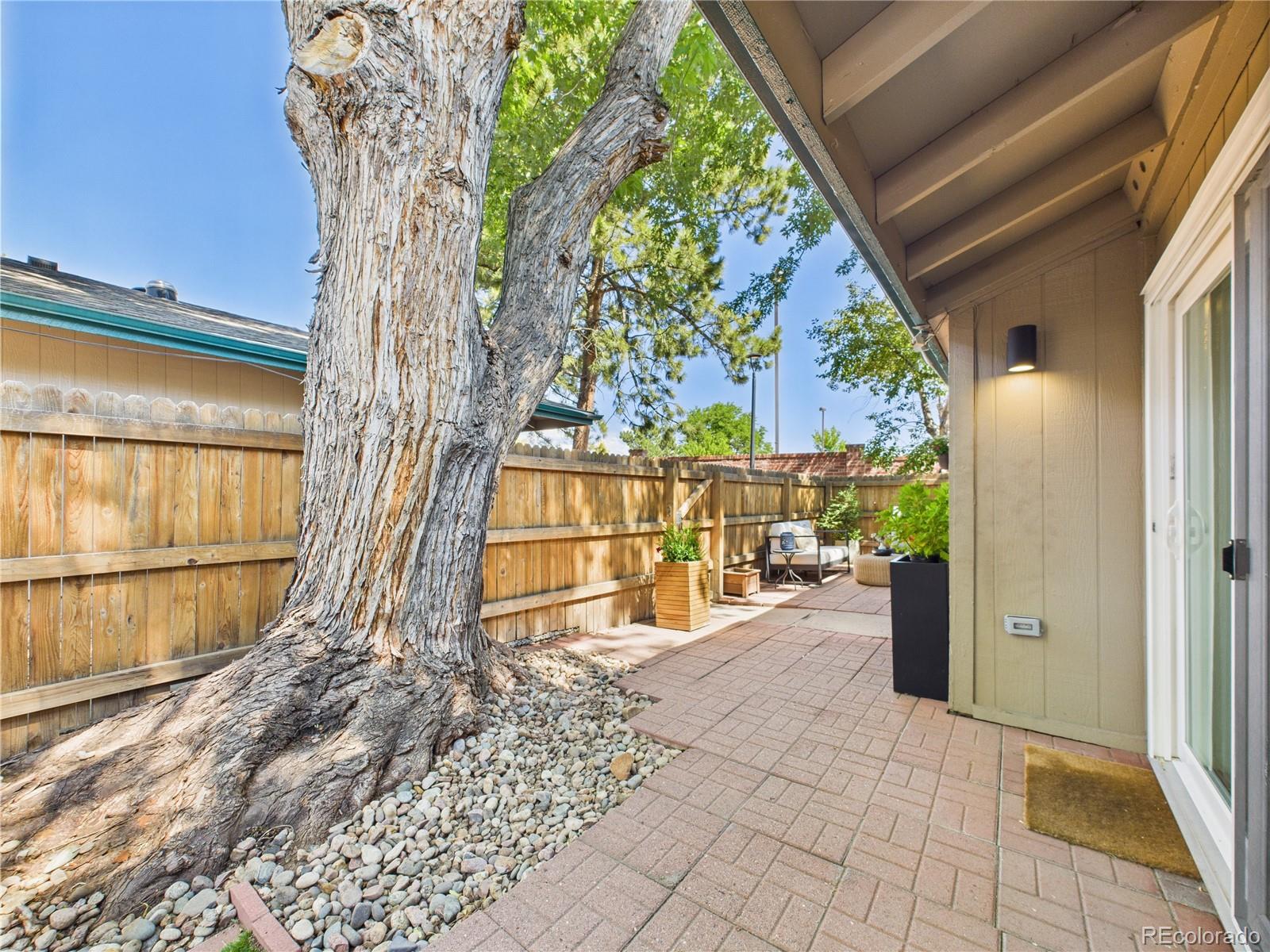 MLS Image #20 for 5936 s willow way,greenwood village, Colorado