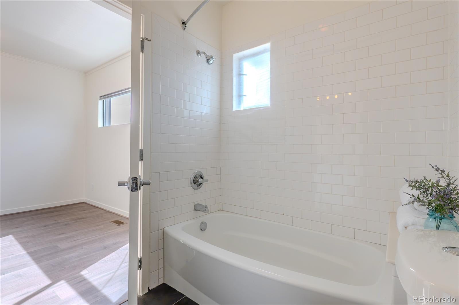 MLS Image #22 for 722 w 6th avenue,denver, Colorado
