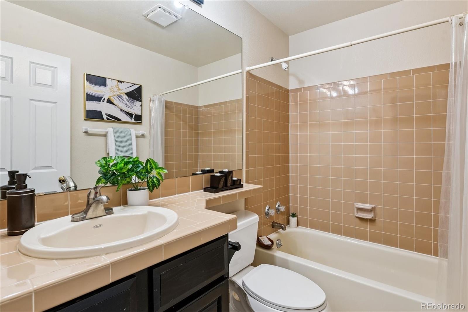 MLS Image #15 for 2685 s dayton way 273,denver, Colorado