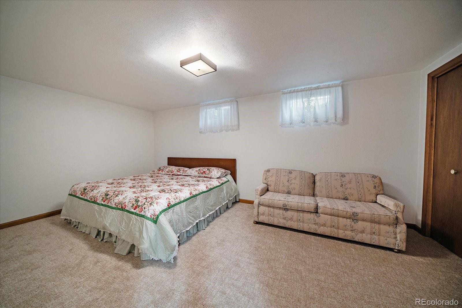 MLS Image #22 for 667 s oswego court,aurora, Colorado