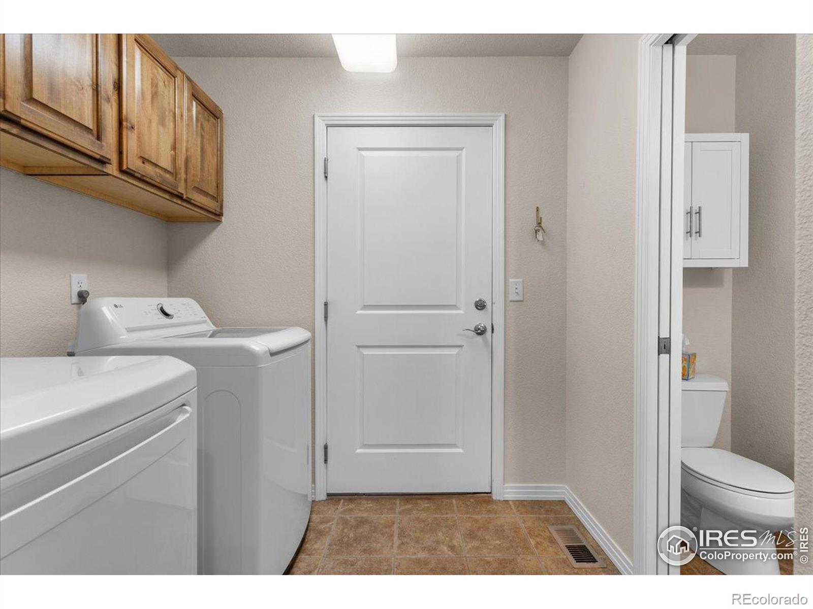 MLS Image #19 for 4767  parachute circle,loveland, Colorado