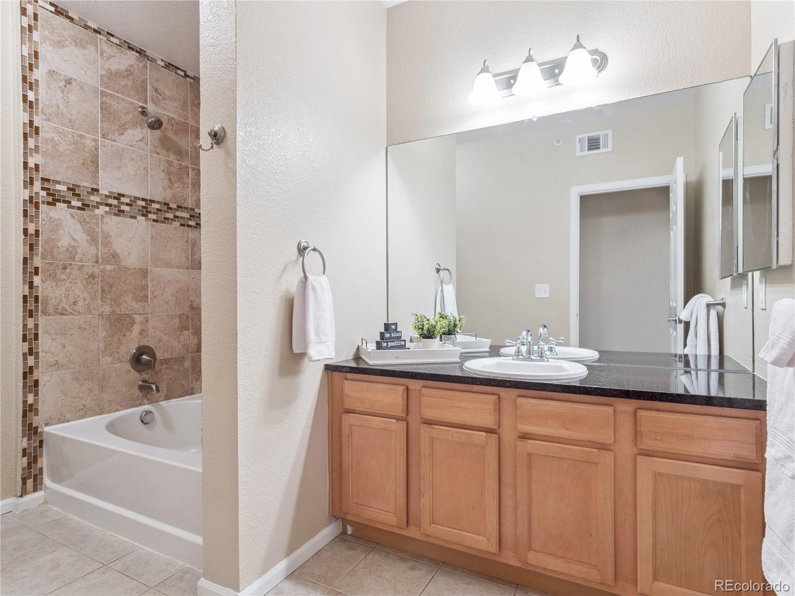 MLS Image #21 for 9142  lodestar lane 305,parker, Colorado