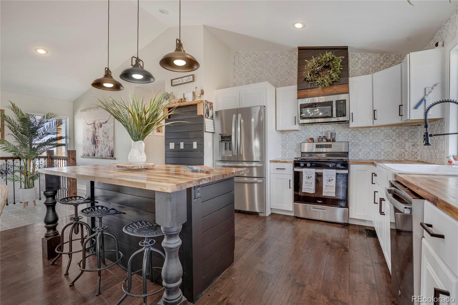 MLS Image #3 for 45523  sun country drive,elizabeth, Colorado