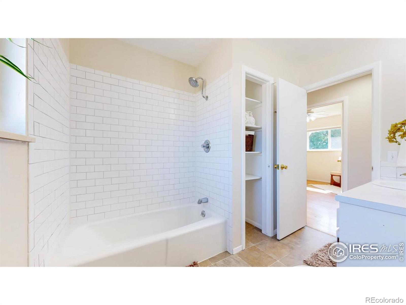 MLS Image #16 for 1129  ponderosa drive,fort collins, Colorado