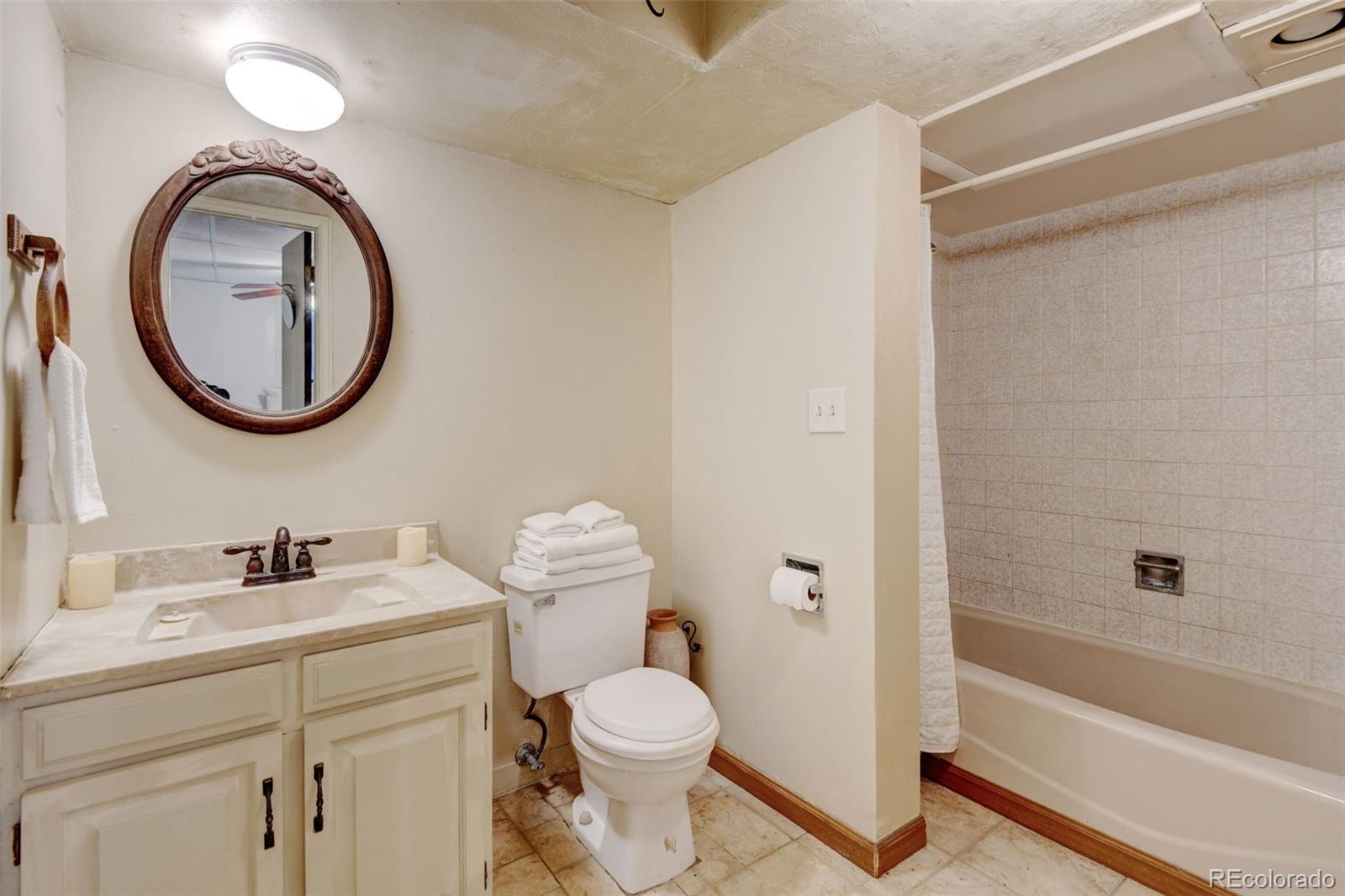 MLS Image #21 for 6477 s brentwood way,littleton, Colorado