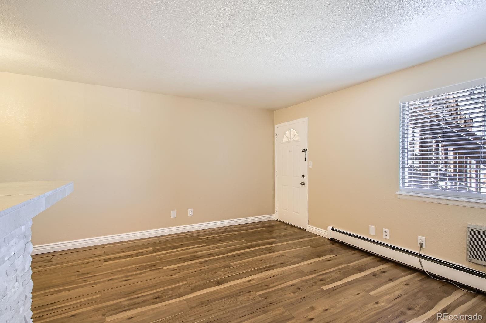 MLS Image #4 for 5402  carr street 102,arvada, Colorado