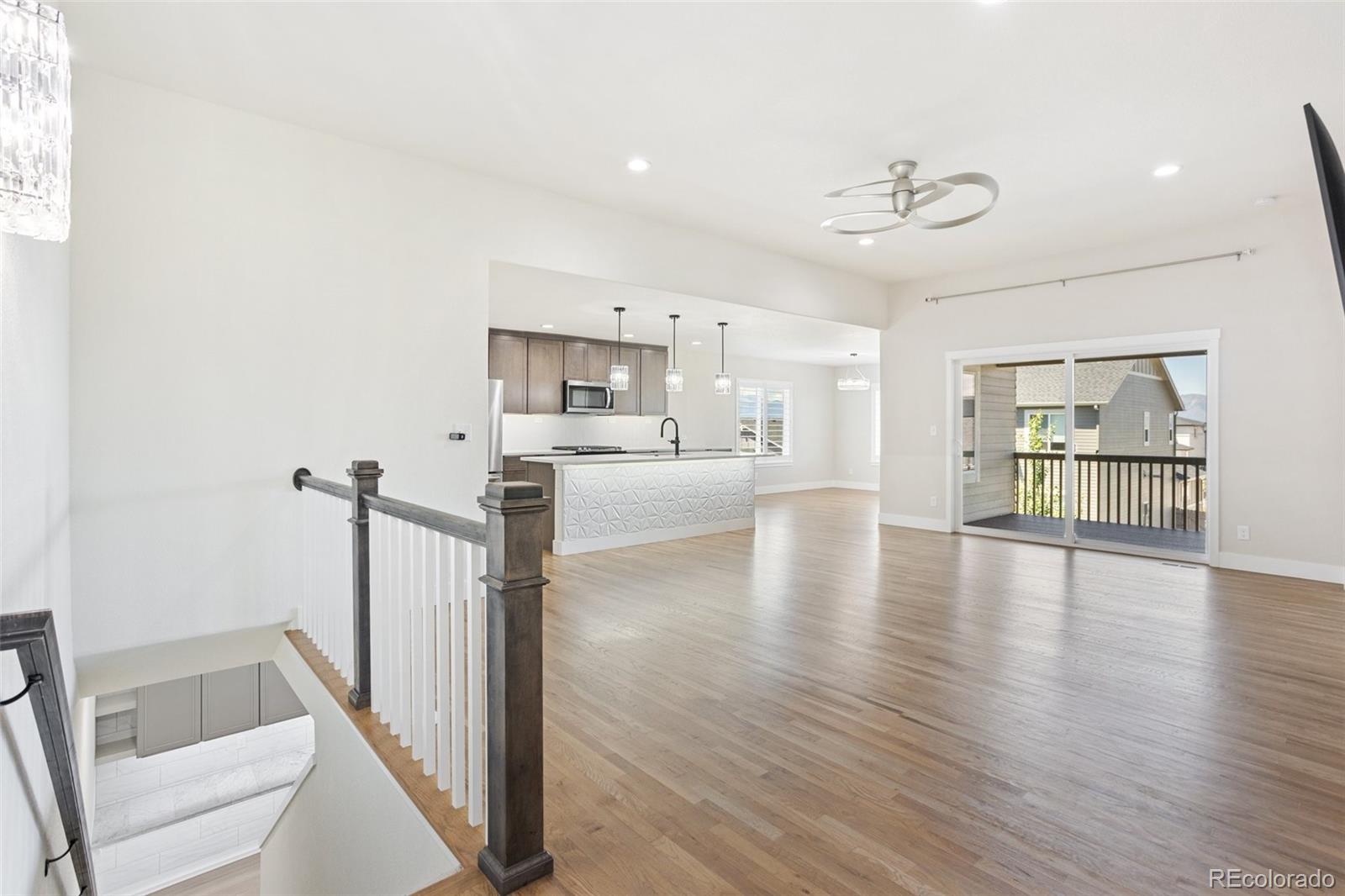 MLS Image #11 for 10264  meadow mountain lane,colorado springs, Colorado