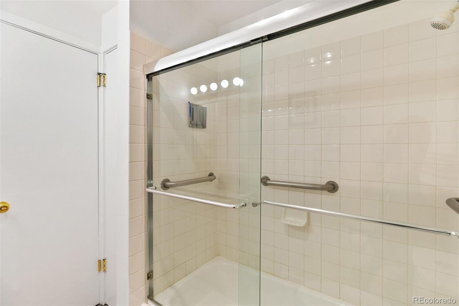 MLS Image #46 for 4410 w 34th avenue,denver, Colorado
