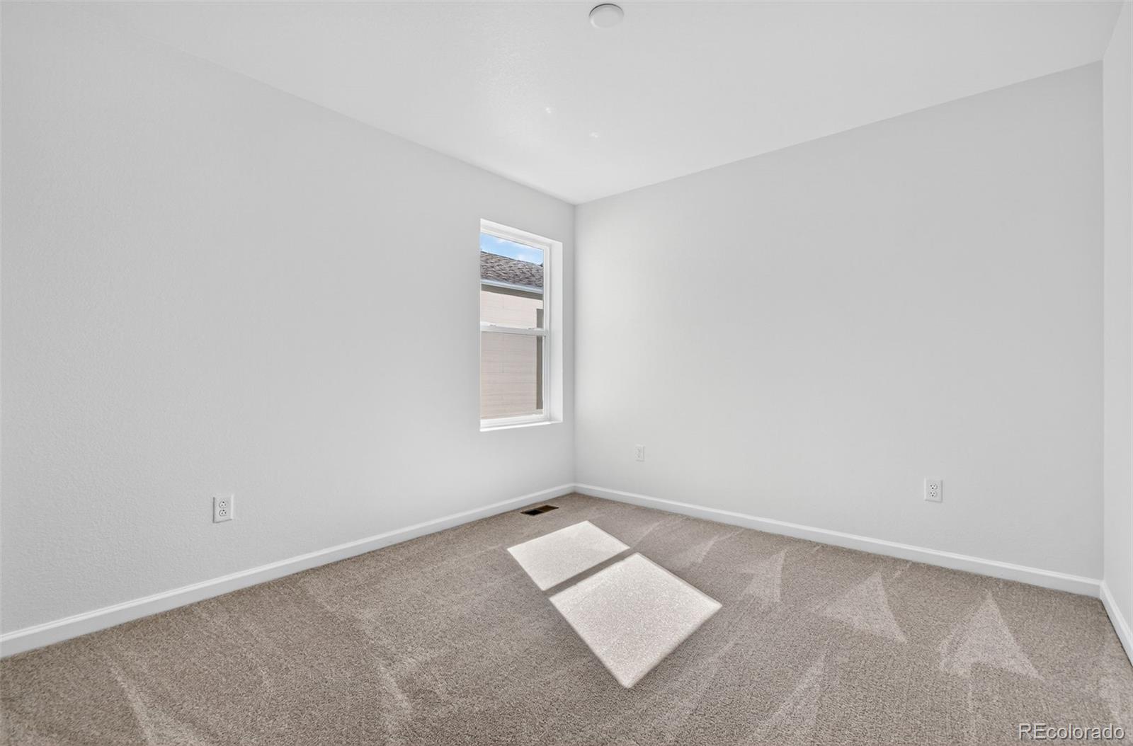 MLS Image #14 for 2110  wagon wheel aly ,brighton, Colorado