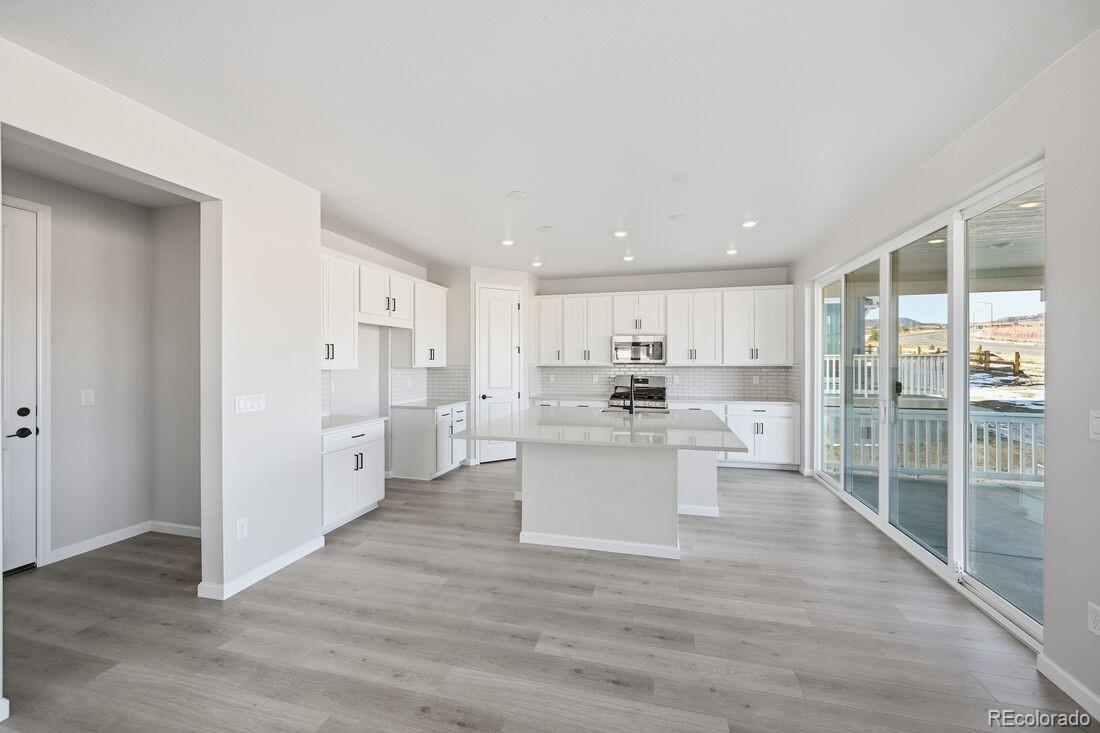 MLS Image #1 for 16897 w 92nd drive,arvada, Colorado