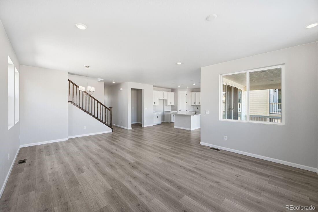 MLS Image #5 for 16897 w 92nd drive,arvada, Colorado