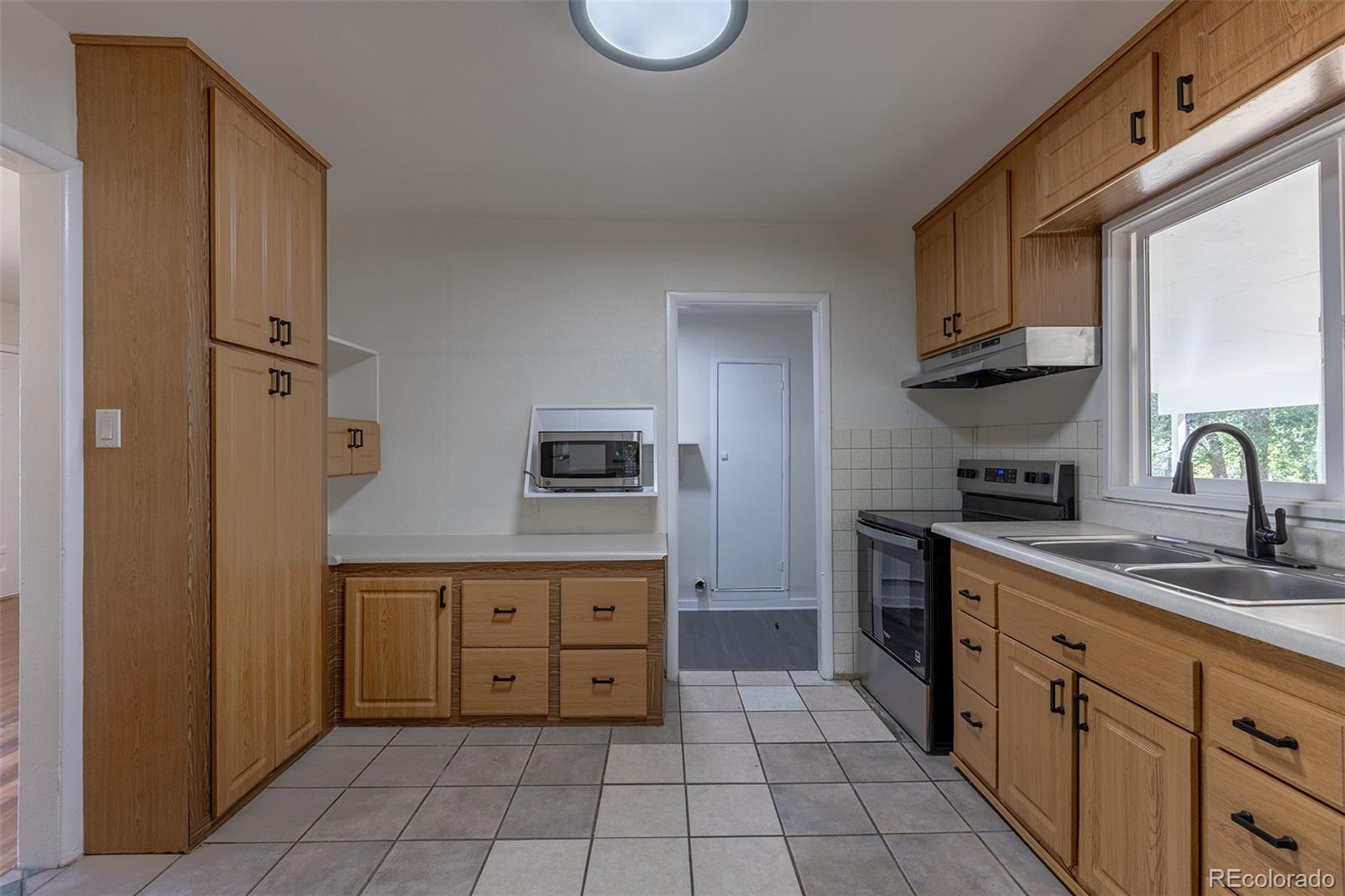 MLS Image #4 for 1320  estes street,lakewood, Colorado
