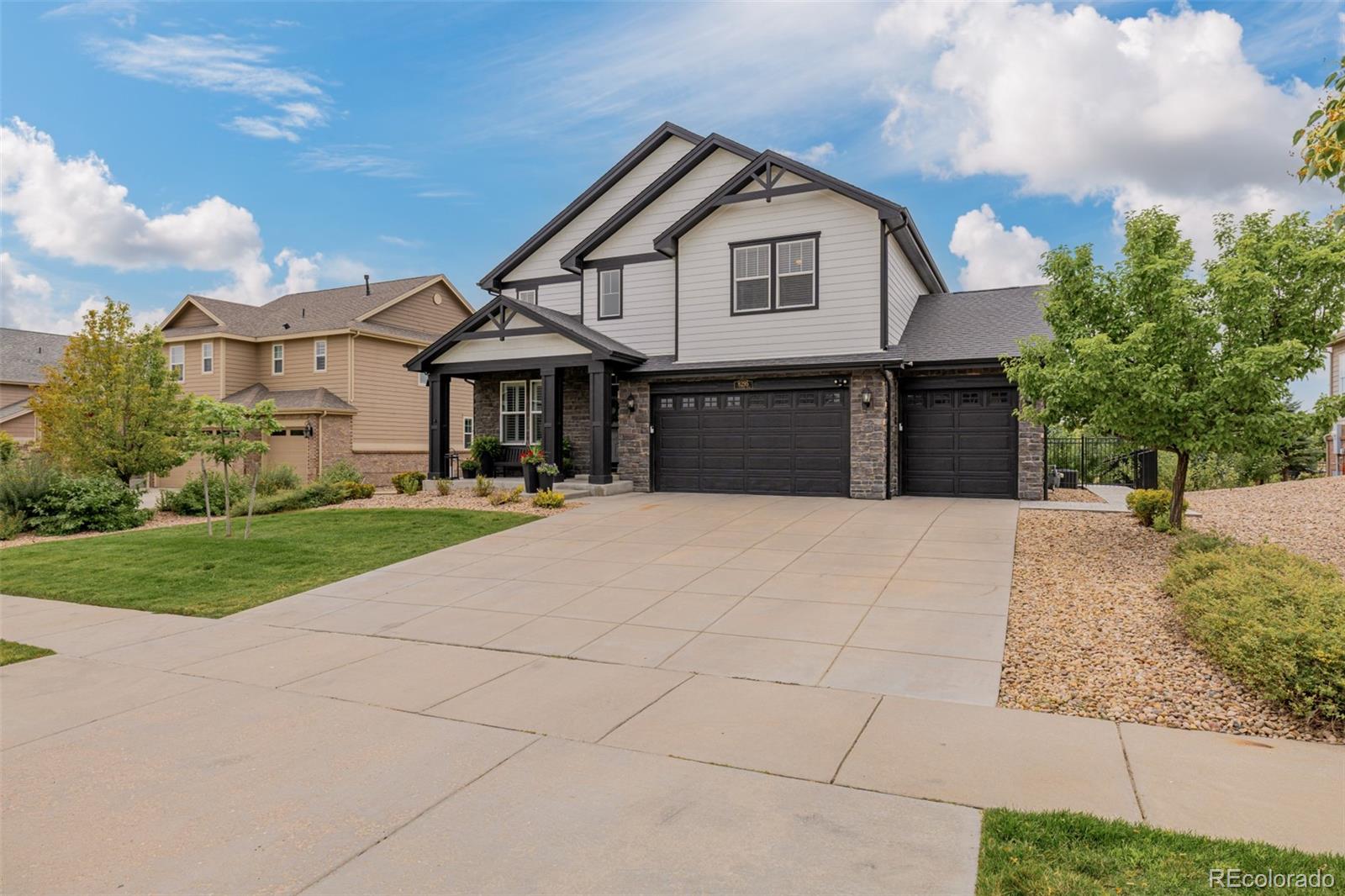 MLS Image #3 for 8295 s country club parkway,aurora, Colorado