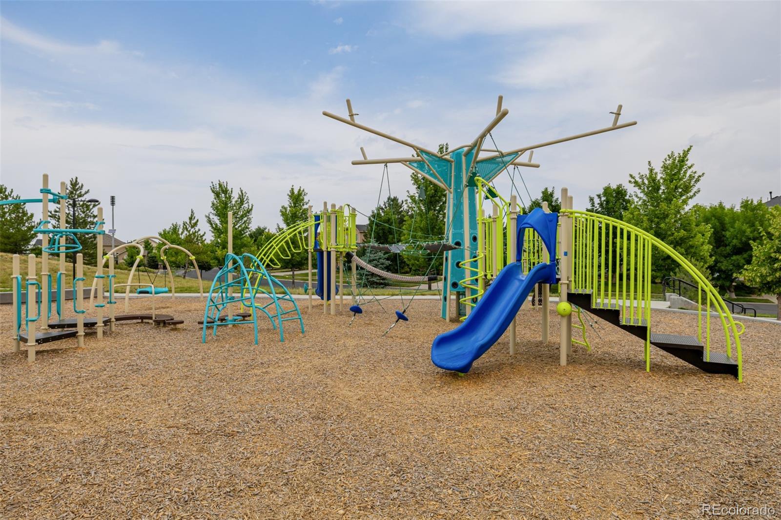 MLS Image #40 for 8295 s country club parkway,aurora, Colorado