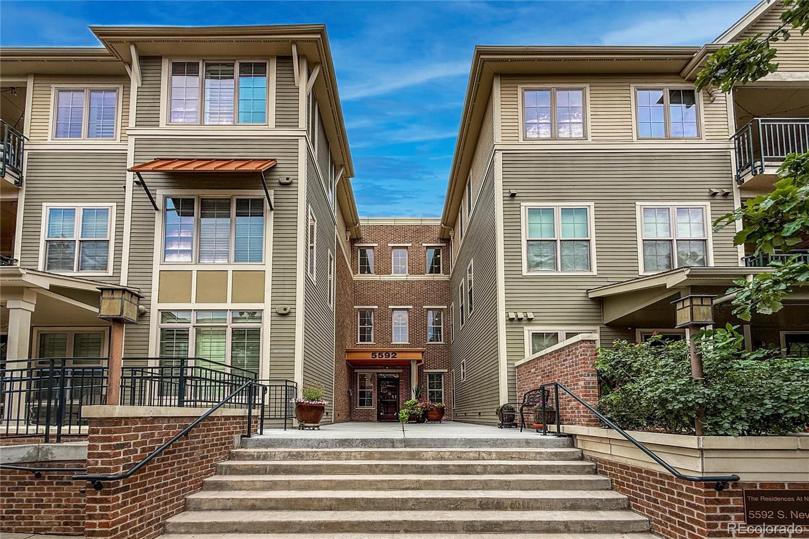 MLS Image #1 for 5592 s nevada street 302,littleton, Colorado