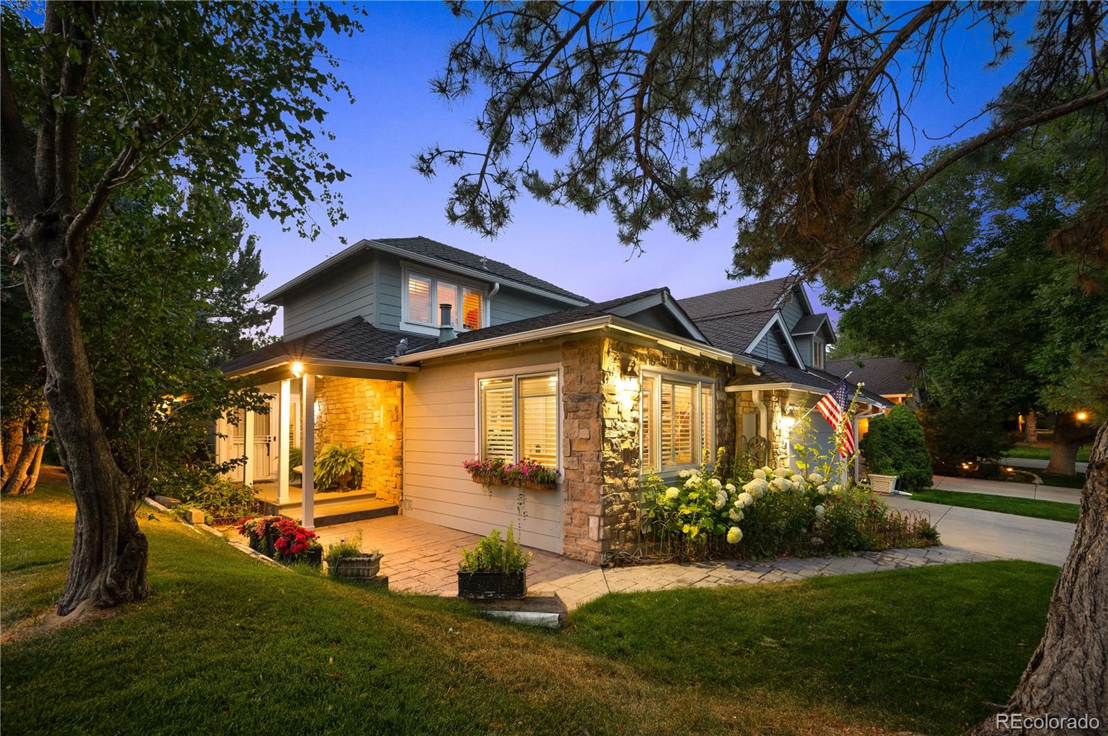 MLS Image #3 for 8505 e temple drive 513,denver, Colorado