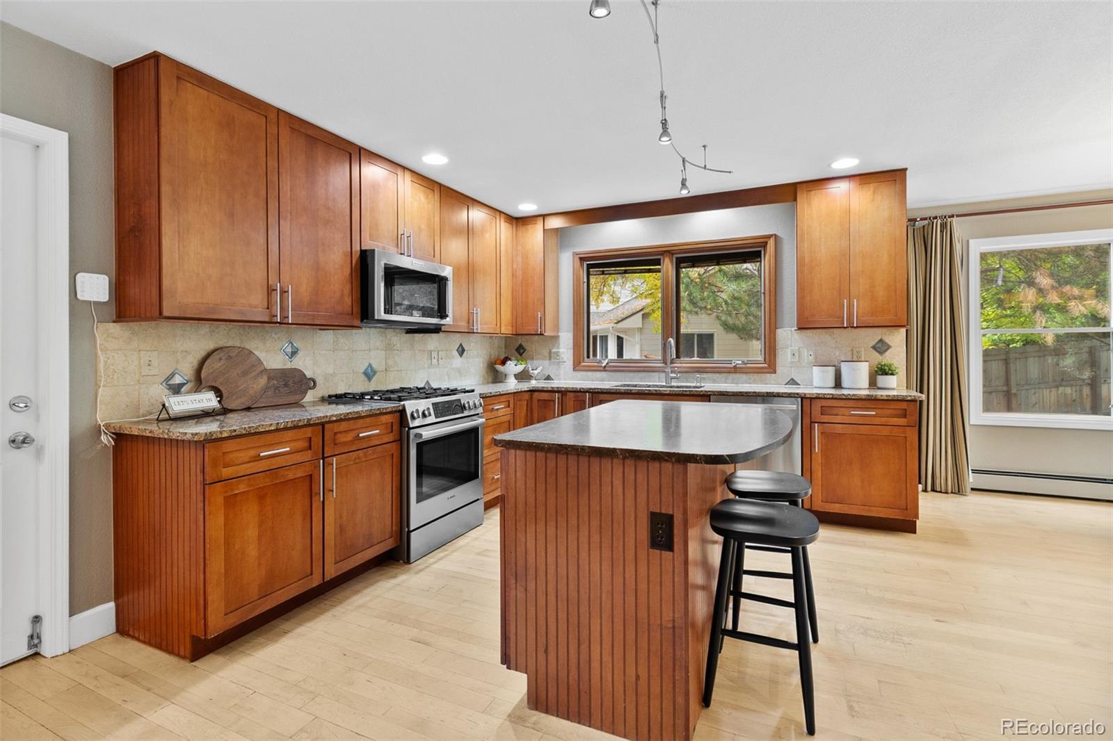 MLS Image #12 for 1919  quail court,louisville, Colorado