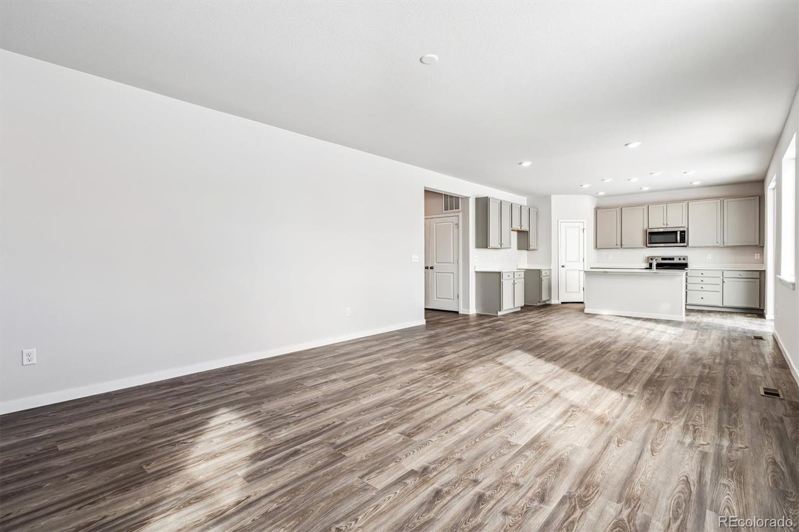 MLS Image #7 for 14420  ranch street,mead, Colorado