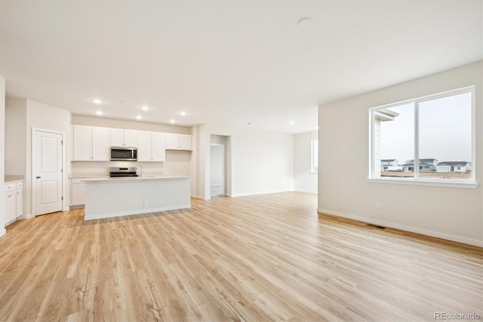 MLS Image #5 for 14406  ranch street,mead, Colorado