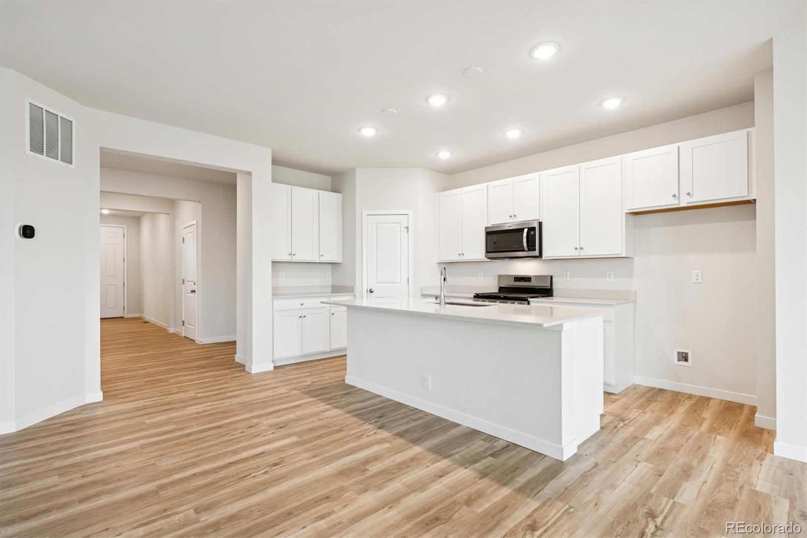 MLS Image #6 for 14406  ranch street,mead, Colorado