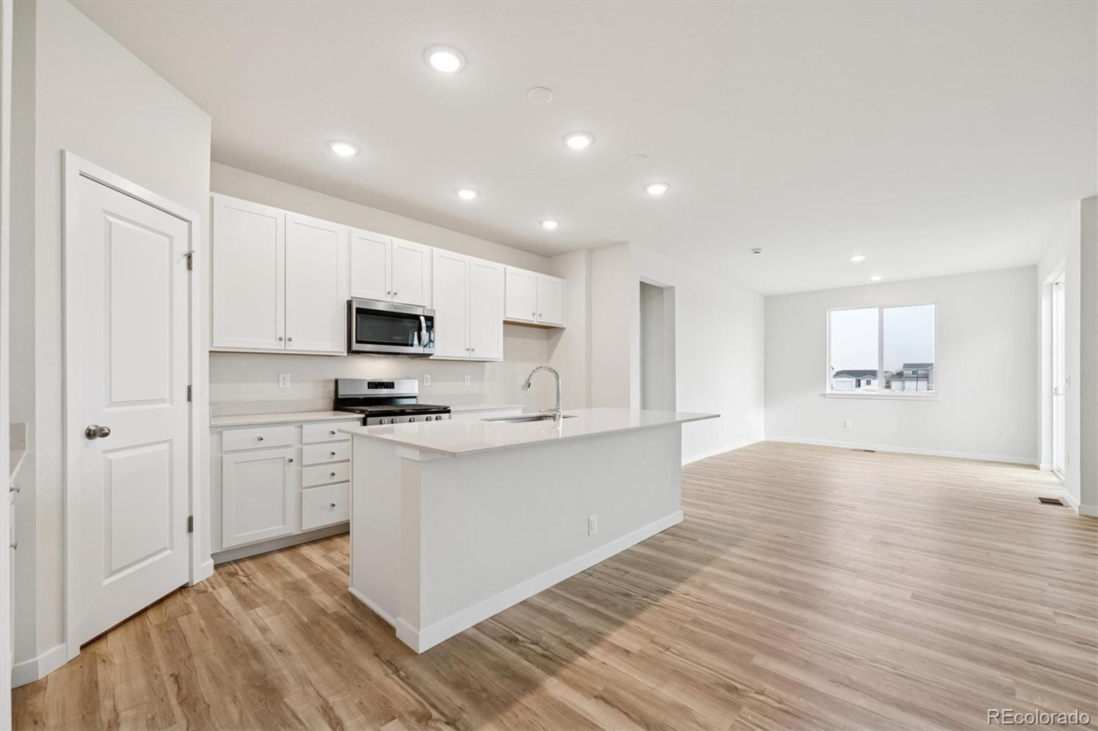 MLS Image #8 for 14406  ranch street,mead, Colorado