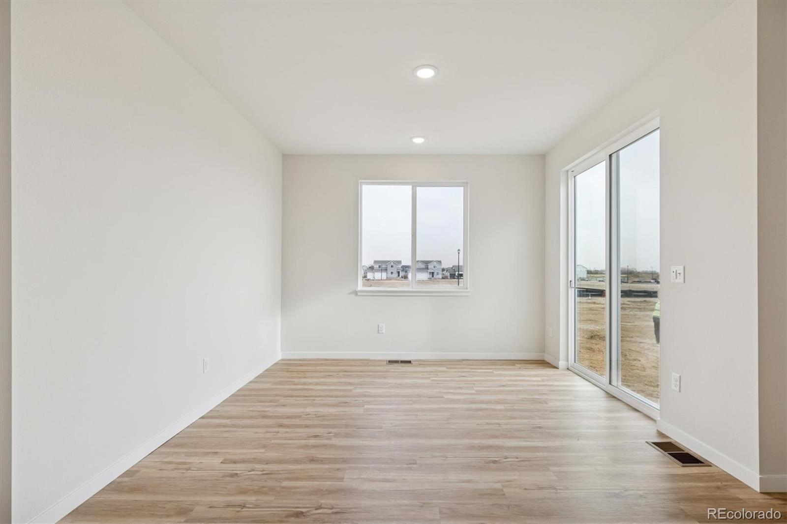 MLS Image #9 for 14406  ranch street,mead, Colorado