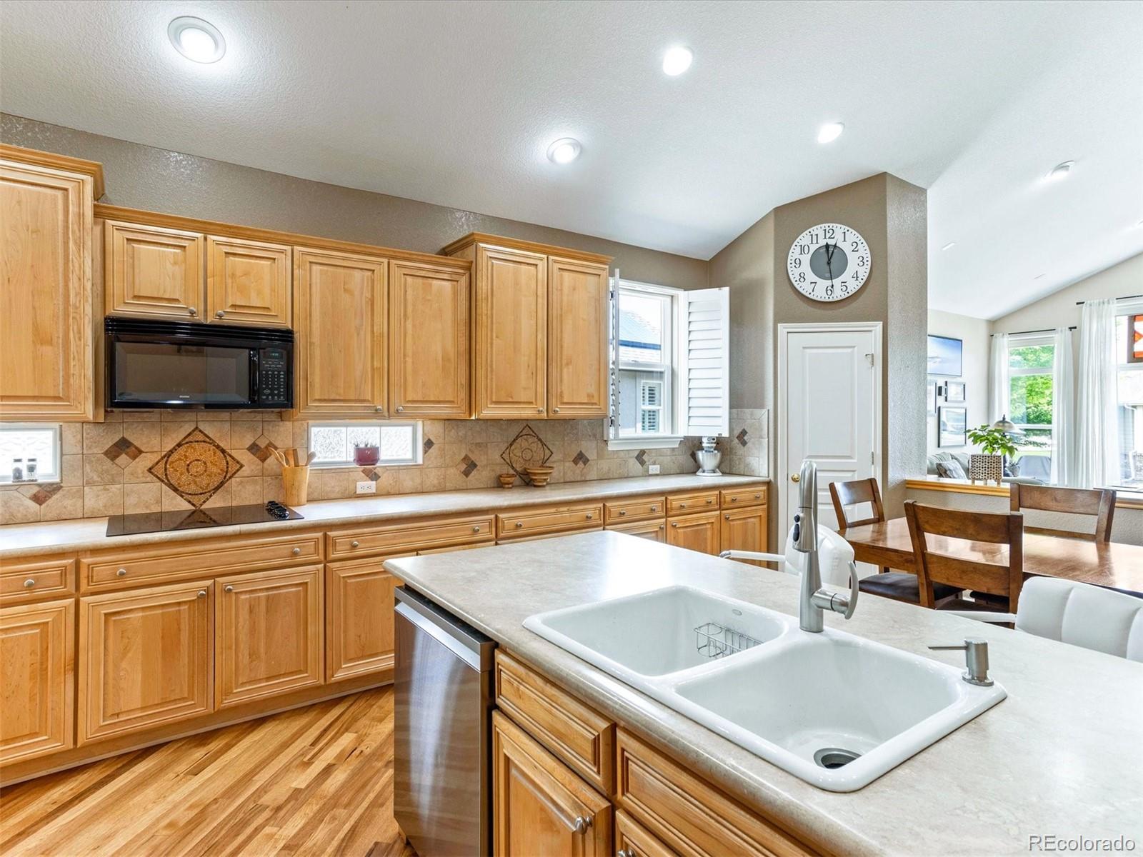 MLS Image #10 for 1862 s jay court,lakewood, Colorado