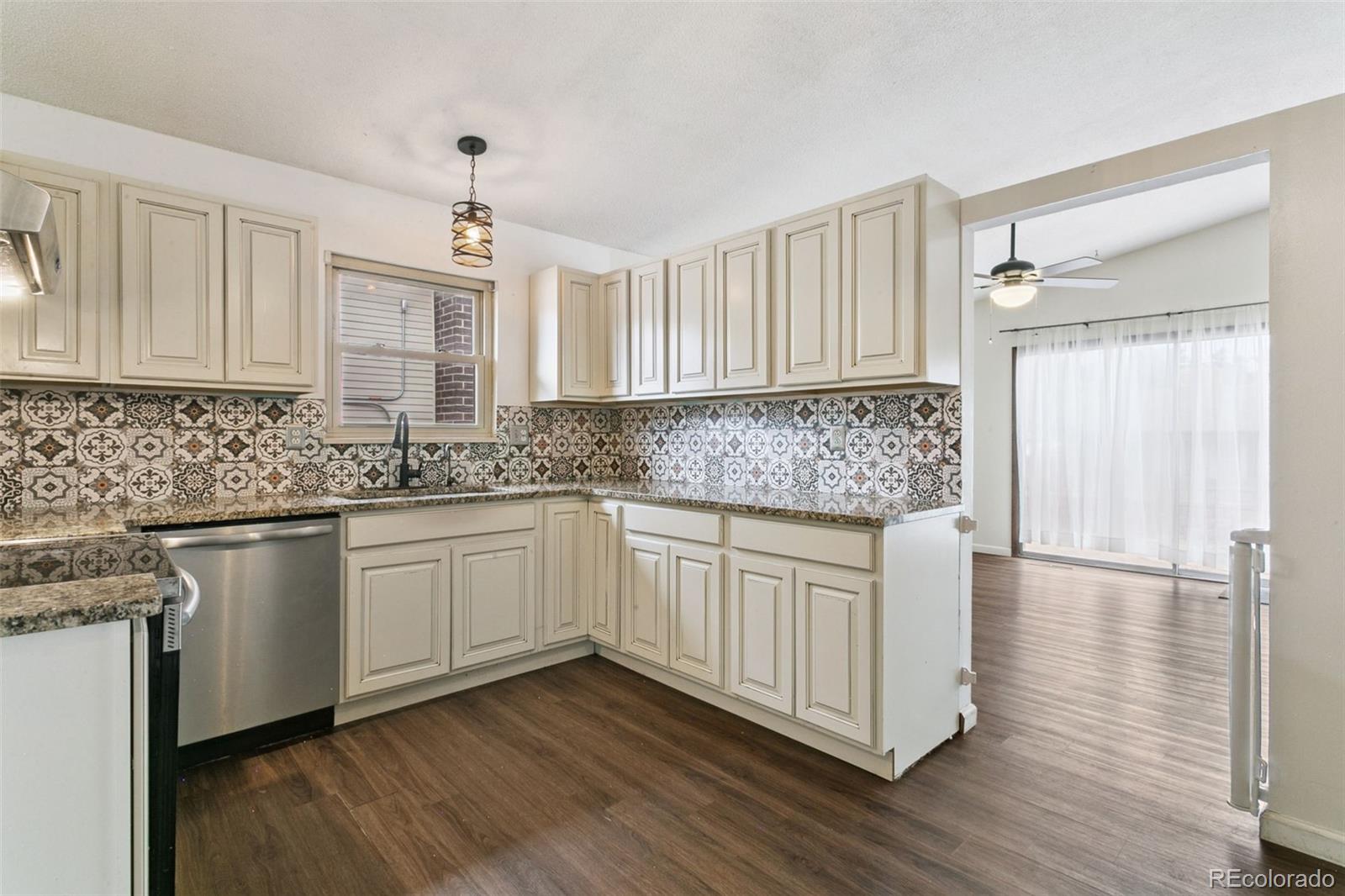 MLS Image #11 for 2932 w whileaway circle,colorado springs, Colorado
